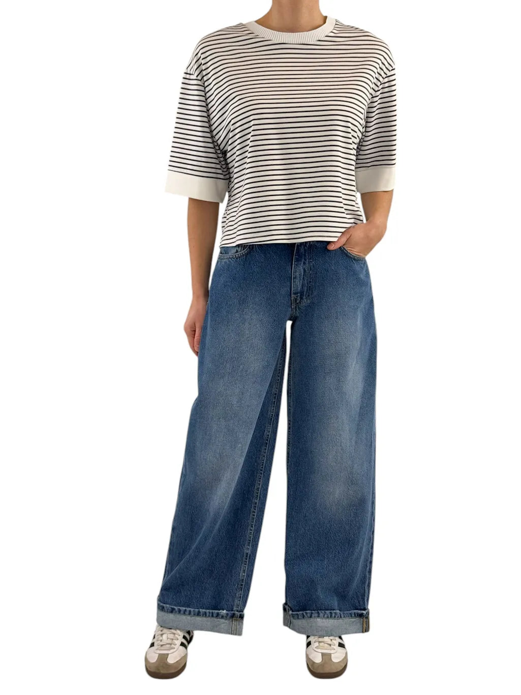 Jeans palazzo con risvolto