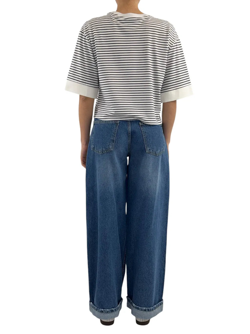 Jeans palazzo con risvolto