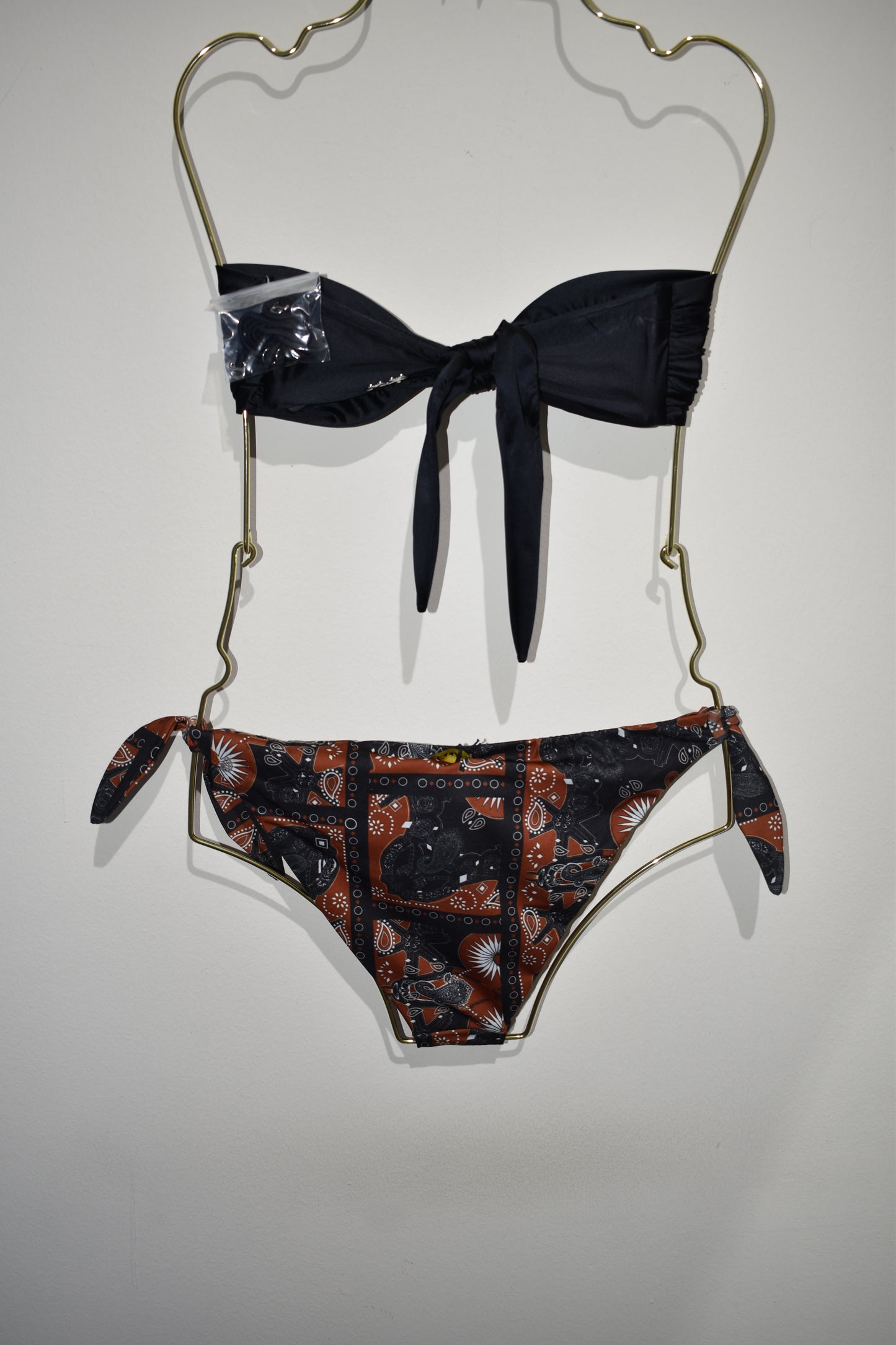 Bikini fascia