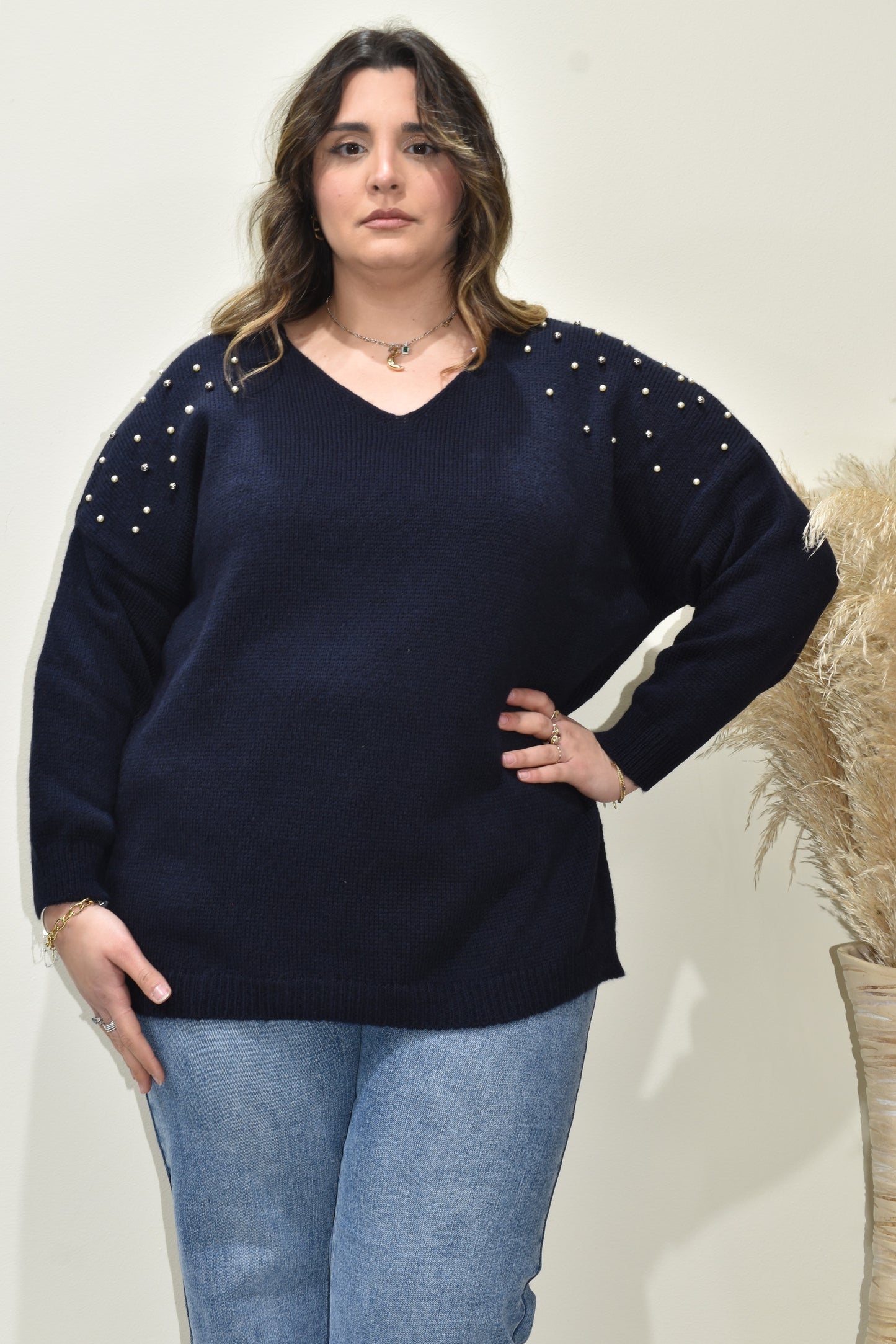 maglia a v donna curvy