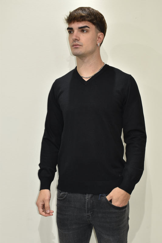 Maglia a V Uomo Baci e Abbracci-440004