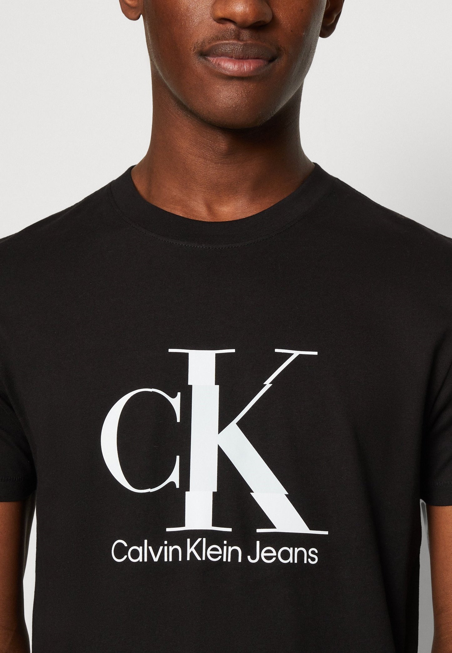 t-shirt uomo calvin klein-3303323299