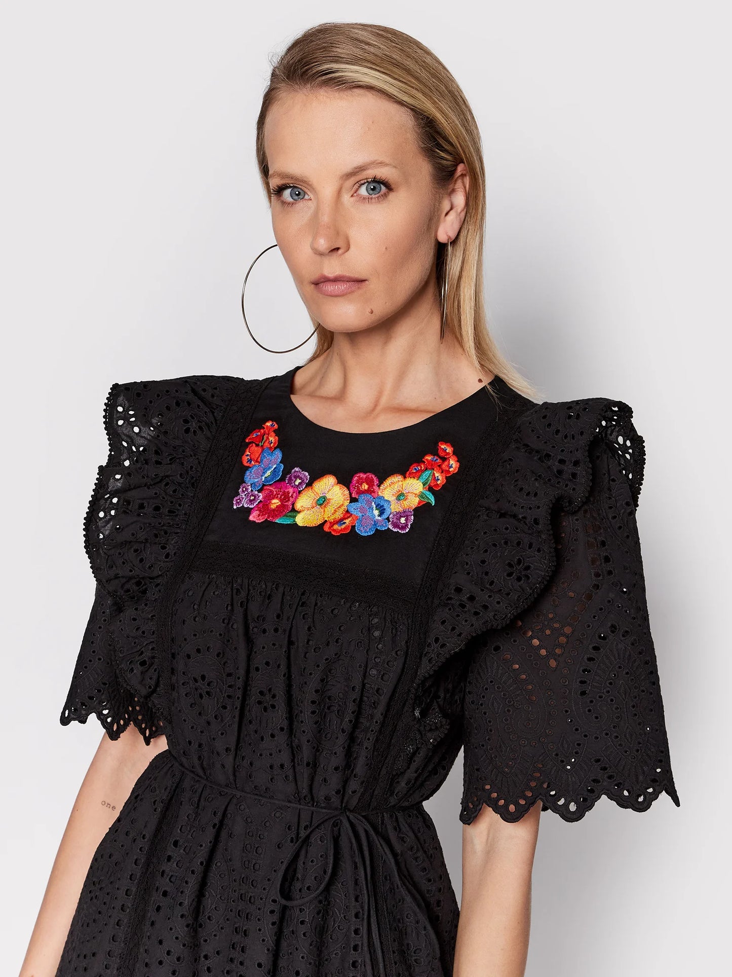 abito in pizzo sangallo donna twinset